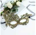 Masque en dentelle-doré